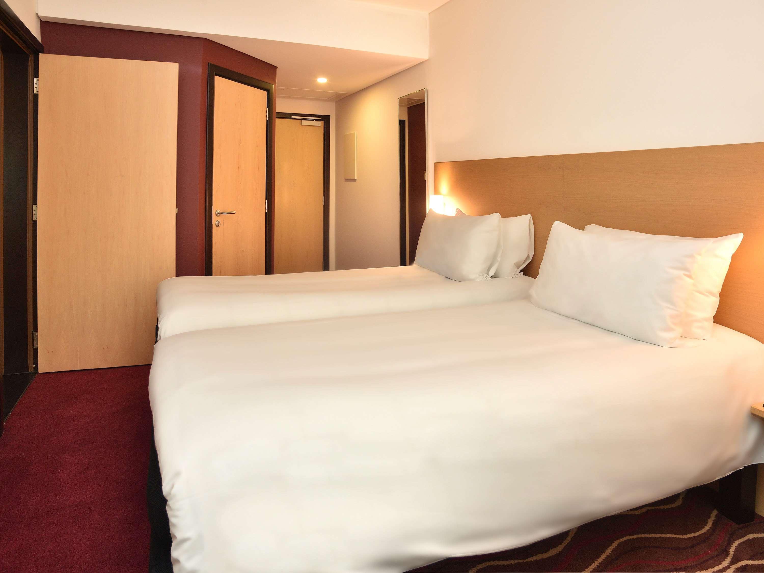 Ibis Seef Manama Luaran gambar
