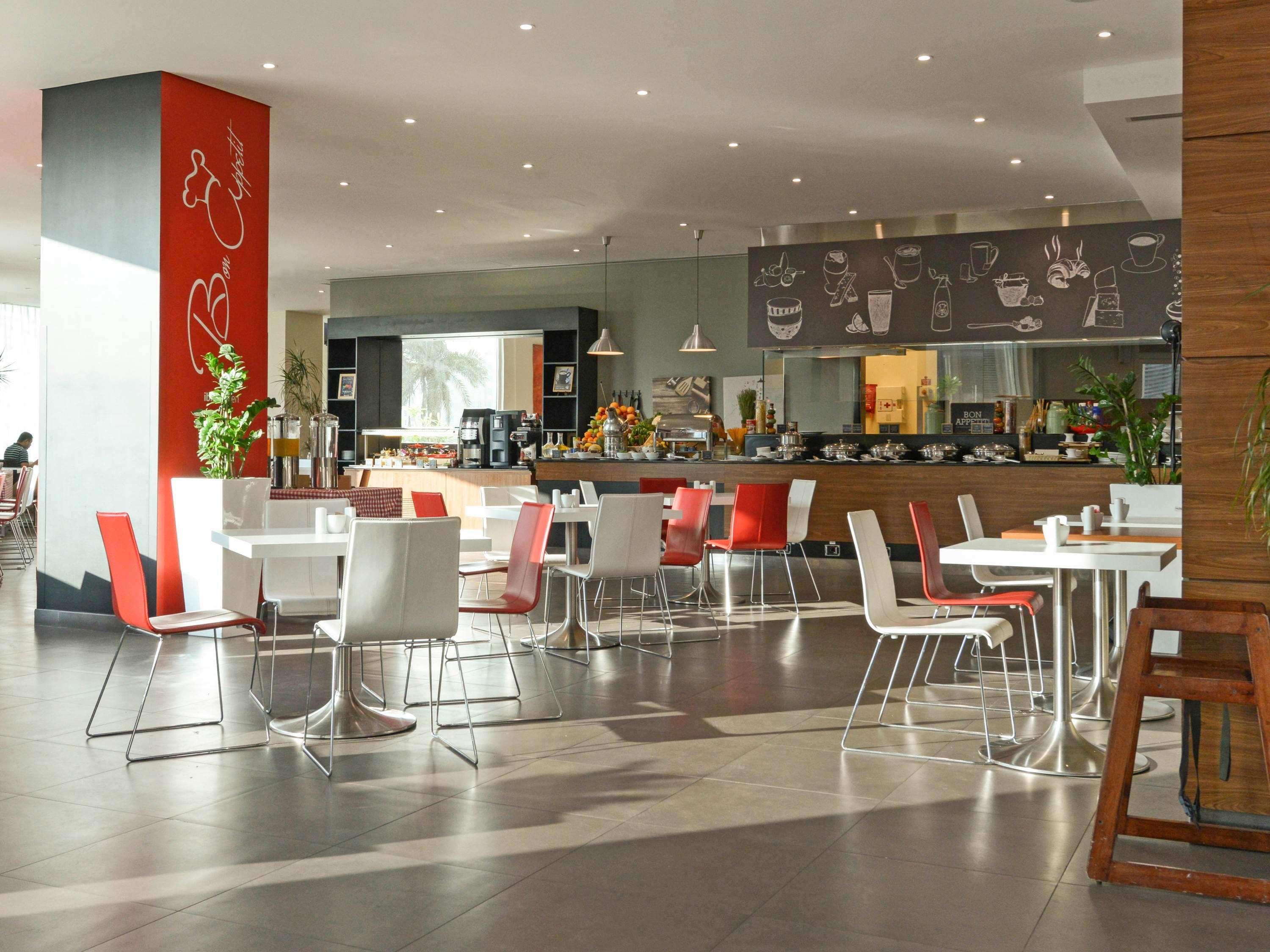 Ibis Seef Manama Luaran gambar